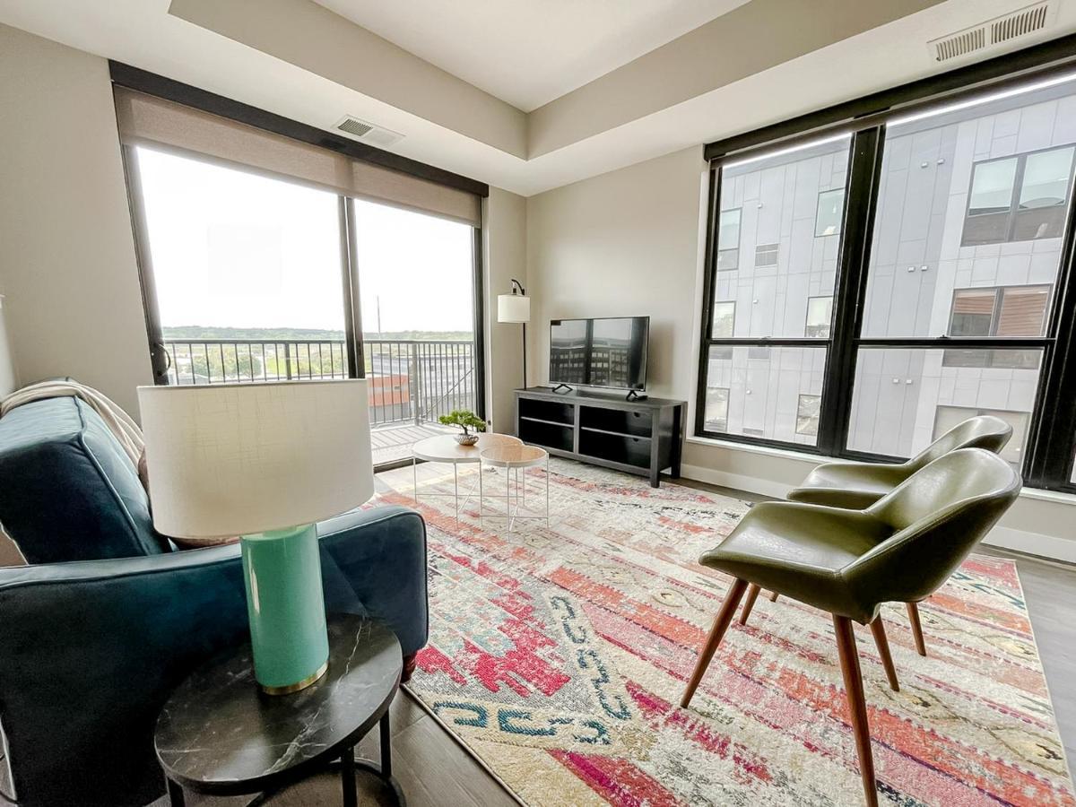 Sleepover Premier Downtown Des Moines Apartments Extérieur photo